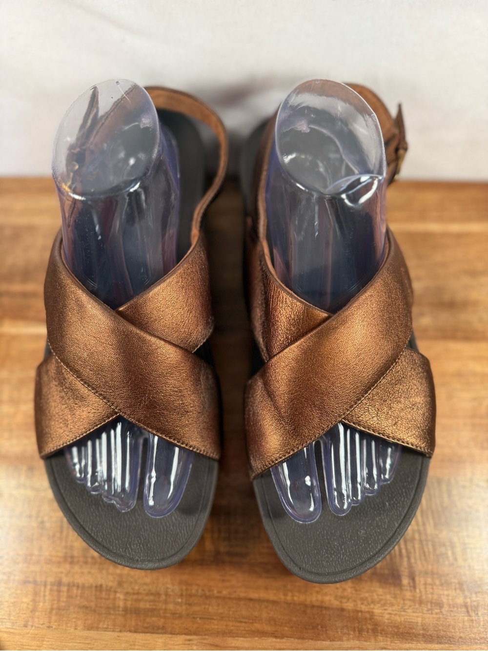 FitFlop Lulu Cross Back Strap Sandals Bronze Metallic Size 10